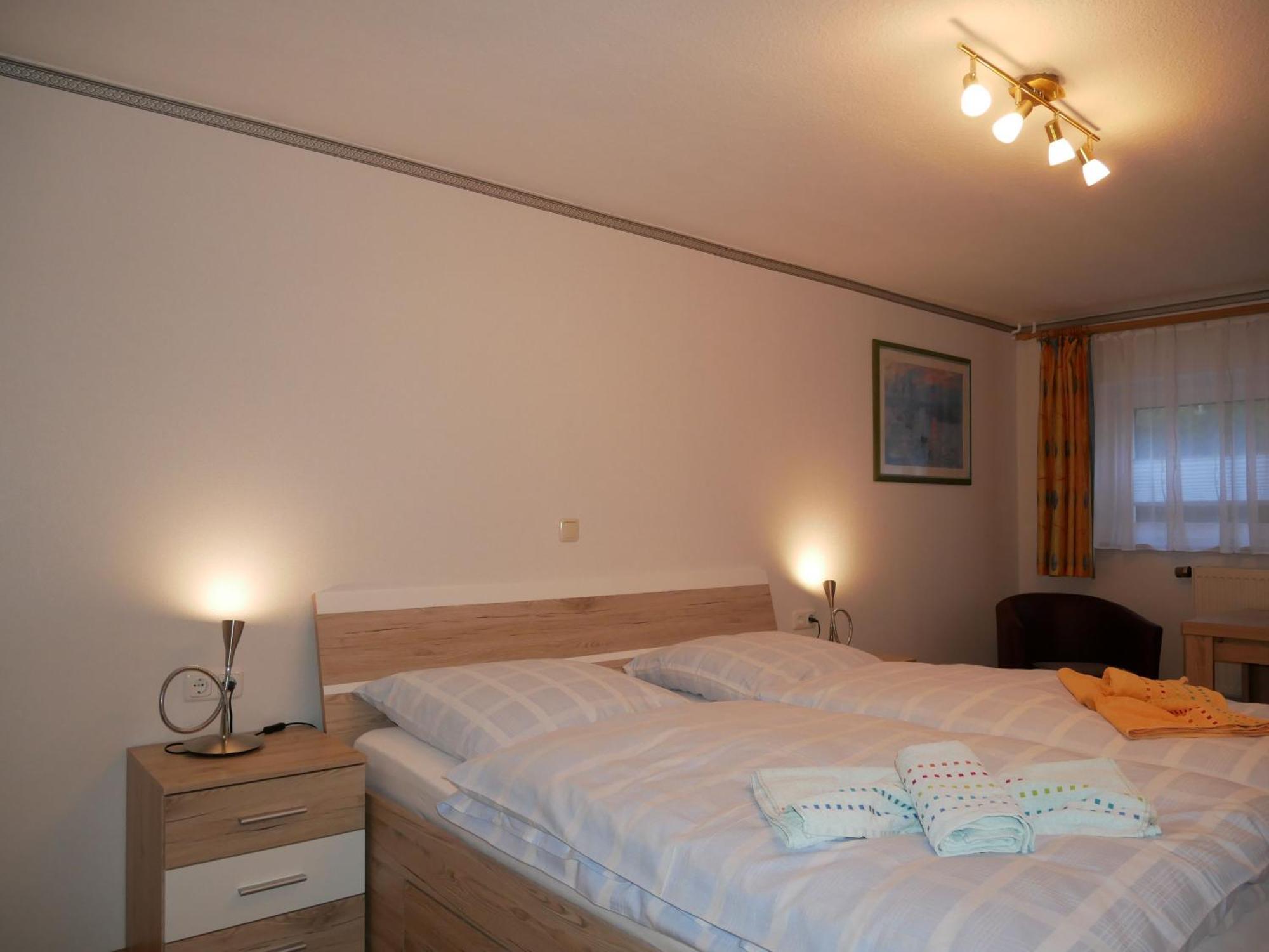 2 Ferienzimmer Inkl Fr & 1 Bungalow, Wlan, Garten, Grill 奥斯特西巴德钦诺维茨 外观 照片
