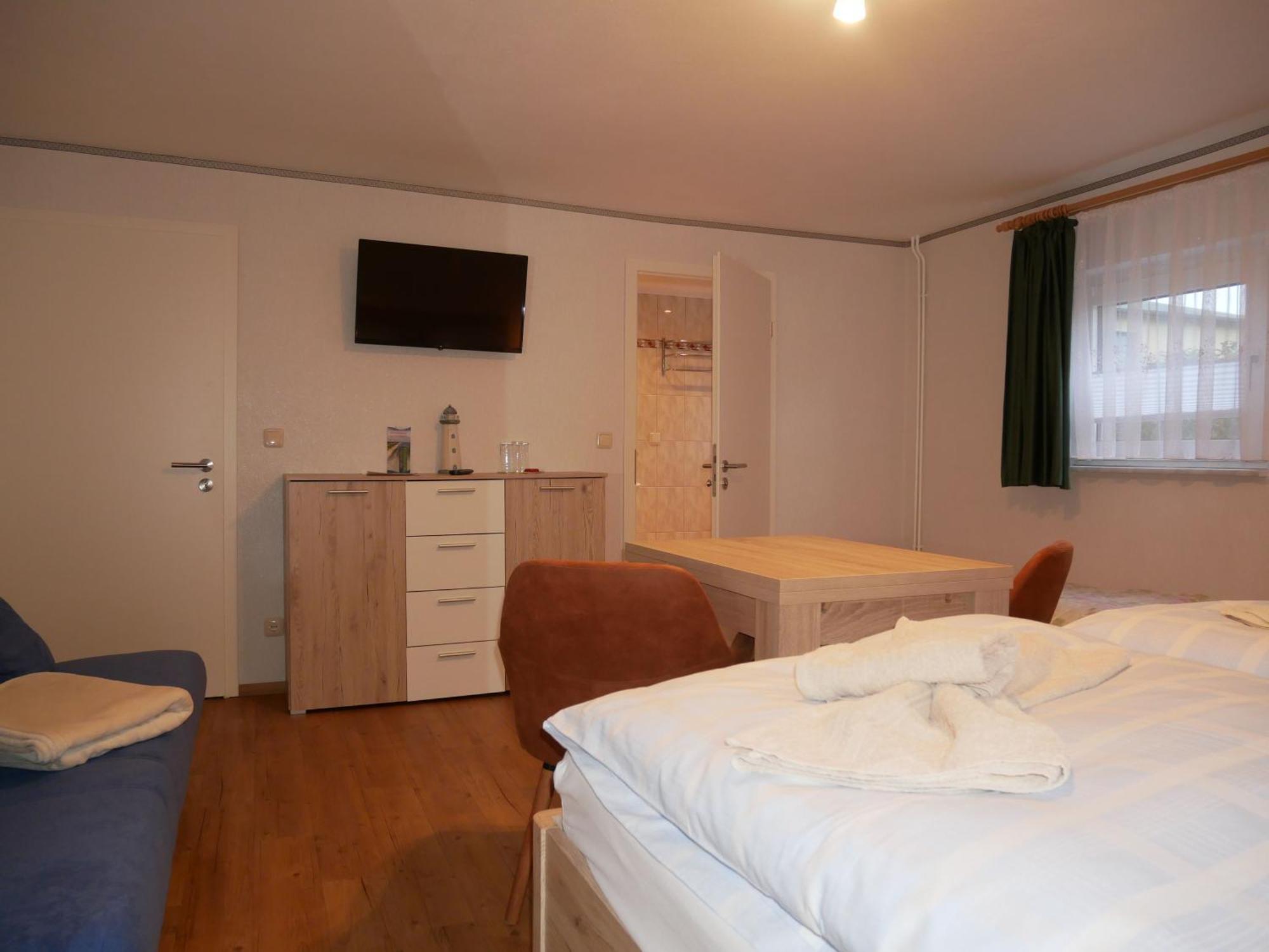 2 Ferienzimmer Inkl Fr & 1 Bungalow, Wlan, Garten, Grill 奥斯特西巴德钦诺维茨 外观 照片